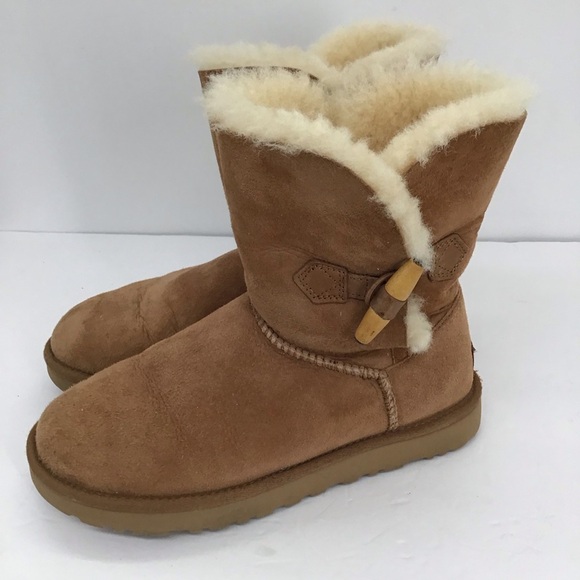 UGG Women’s Keely Winter Boot Suede Leather Genuine Sheepskin Toggle Size 8 - Picture 2 of 9